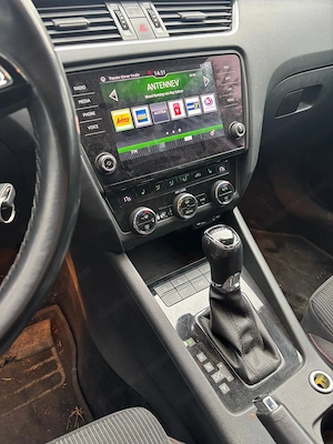 Skoda Octavia Kombi 2.0 TDI Bild 6