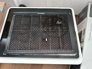 Xtool M1 mit Air Assist und Rotary Modul Bild 3