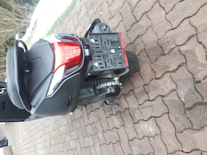Motorroller KYMCO 125cm Like II 125i mit 5950 Km euro1490 Bild 3
