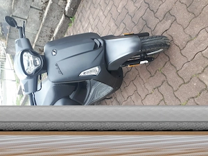 Motorroller KYMCO 125cm Like II 125i mit 5950 Km euro1490 Bild 6