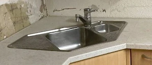 Spüle inkl. Armatur und Anschlußschläuche Bild 3