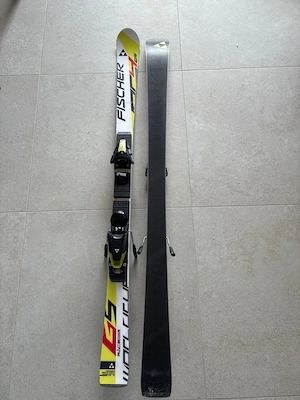 Kinderski Fischer RC4 GS 135cm Bild 2