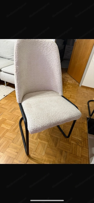 Stühle mit teddyfell Bild 3