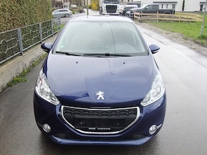 Peugeot 208 OE3 E-HDI 92 5T Bild 2