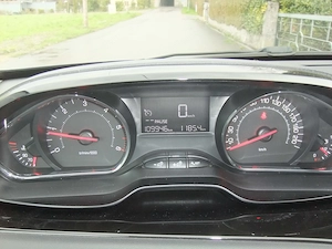 Peugeot 208 OE3 E-HDI 92 5T Bild 7