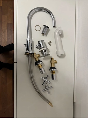 Dornbracht TARA Dreiloch Waschtischarmatur (Chrom)   Ausstellungsstück, unbenutzt