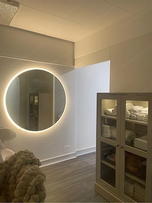 NEUERÖFFNUNG in Grenznähe: Dein Experten-Studio für Kosmetik & Podologische Fußpflege in Heerbrugg!