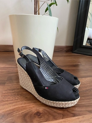 Tommy Hilfiger Highheel Schuhe 38 Bild 2