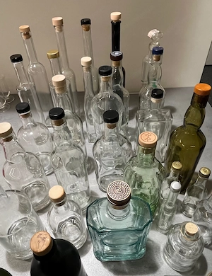 Sehr schöne, dekorative Flaschen - 30 Stück leer (alle inkl. Verschluss) Bild 6