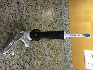 Zahnbürste Oral B schwarz Bild 4