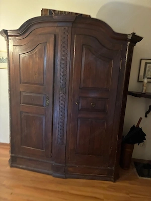 Stilmöbel aus Nachlass Bild 6