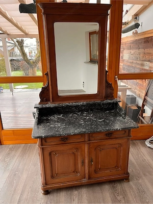 Waschtisch mit Marmorplatte antik Bild 2