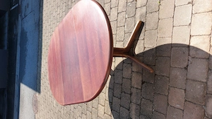 Ovaler Mahagoni Holztisch 1,60 m Länge  Bild 2