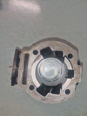 50ccm Derbi Zylinder Bild 2