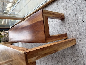 Holztisch aus Akazie inkl. Bank Bild 2