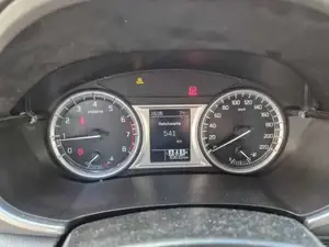 Suzuki Vitara Bild 8