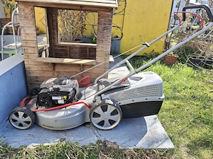 Rasenmäher neuwertig 