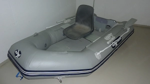 Schlauchboot mit Zubehör Bild 5