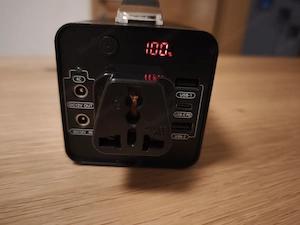 AZIKO 230V   USB-C   12V   150W Powerstation Powerbank leicht & kompakt Bild 4