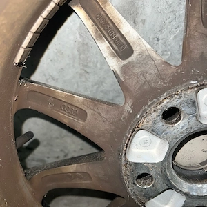 4x original audi alufelgen mit sommerreifen 205 55 16 91H Bild 6