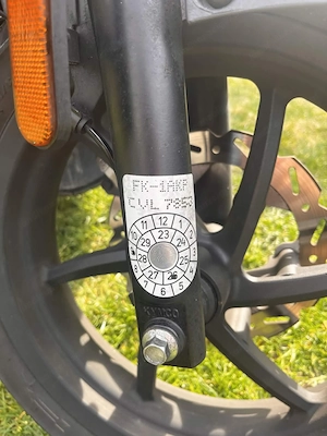 ymco Super 8 R 50 Moped Roller Bild 3