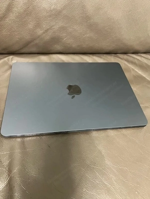 MacBook Air M3 (2024) - Guter Zustand Bild 2