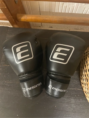 Boxsack + Handschuhe Bild 4