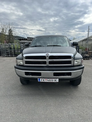 Dodge RAM 1500 5,2l 1996 V8 Bild 2