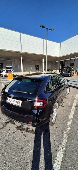 Skoda Rapid 1.4 TDI Sport Limousine Bild 8