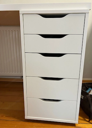 Schreibtisch zu verschenken Bild 2