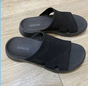 Skechers Pantoletten  Sandalen, Größe 36, schwarz, maschinenwaschbar