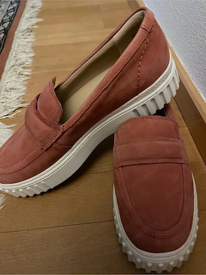 Clarks NEU Gr 39 Halbschuhe Slipper Mokassins Sneaker Bild 2