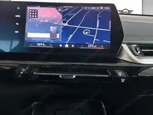 BMW X1 xDrive20d U11 B47 xLine Head-Up DAB LED RFK Bild 8