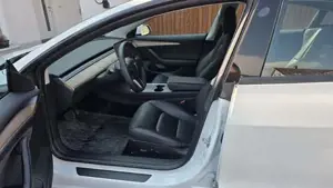 Tesla Model 3 Bild 5