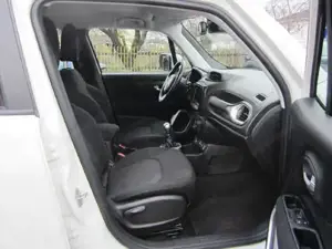 Jeep Renegade Bild 12