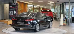 BMW 218 Bild 7