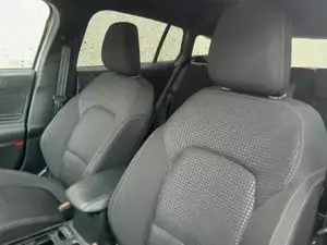 Ford Focus Turnier 114 kW (155 PS), Automatik, Frontantrieb Bild 6