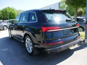 Audi Q7 S line 45 TDI*4X4*AHK*LED*7-SITZE*20 ZOLL*PANO*... Bild 5