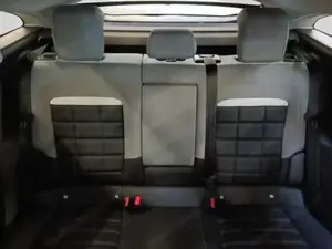  C4 100 kW (136 PS), Automatik, Frontantrieb Bild 9