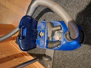 RESERVIERT Miele Staubsauger S371 Bild 2