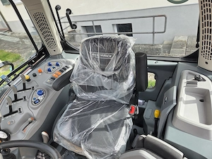 Traktor, McCormick, 75Ps , Allrad,Neu,Ohne Ad Blue Bild 3