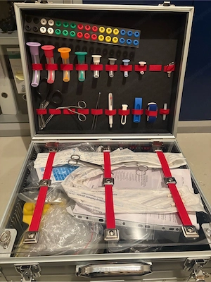 Notfallkoffer ungebraucht  Bild 2