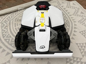 Mammotion Luba Mini AWD 800 Mähroboter Bild 4