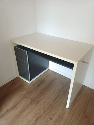 Schreibtisch weiß Bild 2