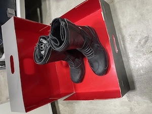 Motorradstiefel Damen Gr.41 schwarz - Vanucci Bild 2