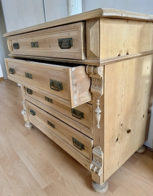 Wunderschöne Antike Schubladenkommode Bild 3