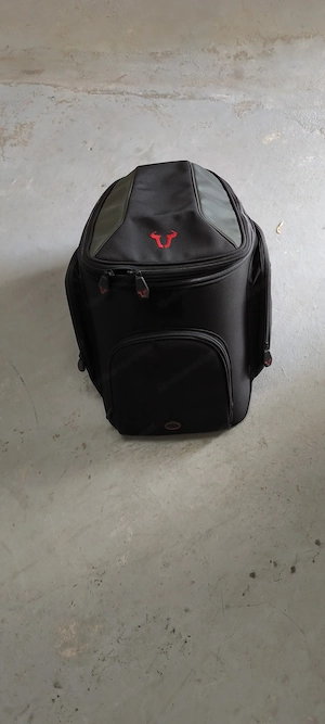 SW Motech Tankrucksack GS EVO für BMW GS 1200, 1250 und 1300 inkl. Tankring EVO und Erhöhung f.1300. Bild 4