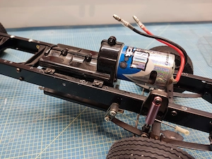 Fahrgestell Tamiya 3 Achser Bild 2