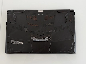 Verkaufe mein MSI GF75 Thin Laptop i7 RTX 2060 16 GB RAM SSD sehr guter Zustand Bild 3