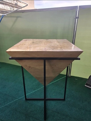 Beistelltisch Pyramide Bild 2